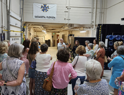 Behind the Curtain: Exploring the Van Wezel from the Art to the Stage 10/16